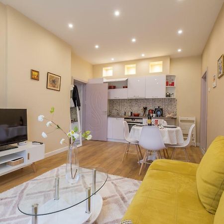 Modern 2 Bedroom Apartment Next To Vitosha Str. Sofie Exteriér fotografie