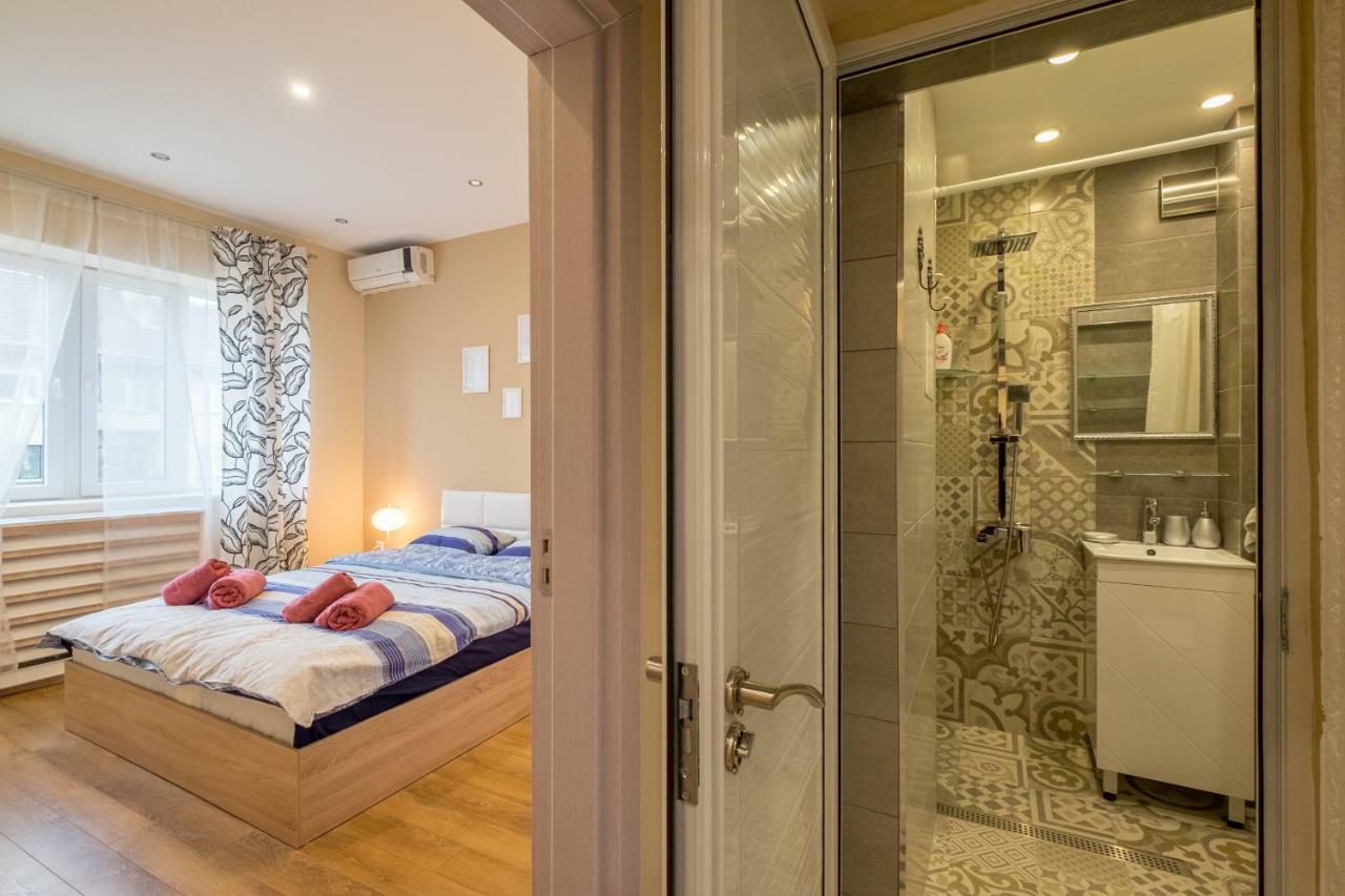 Modern 2 Bedroom Apartment Next To Vitosha Str. Sofie Exteriér fotografie